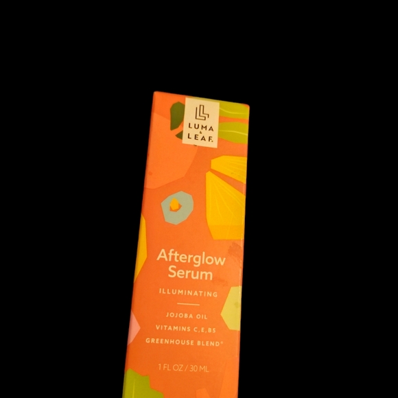New Luma Leaf Afterglow serum - Picture 3 of 3